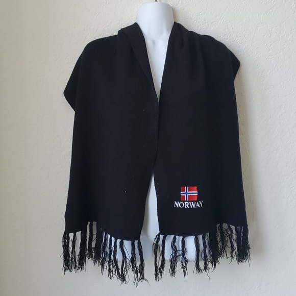Accessories - 4/$25 Norway flag men women black scarf
